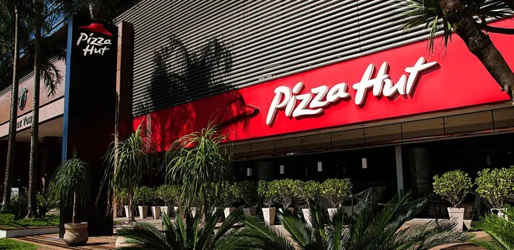 Como uma fachada comercial fortalece a identidade da sua empresa